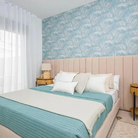 Apartment Poolside Torrevieja